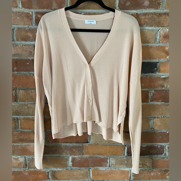 ARITZIA BABATON ribbed viscose tan cream vneck button front cardigan large - Picture 2 of 8